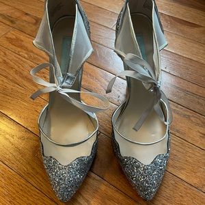 Betsey Johnson Iris Pumps
